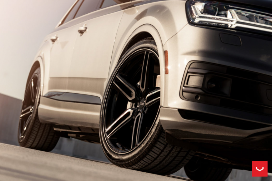 Audi Q7 | SQ7   