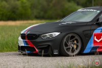   Vossen: BMW M4   Vossen LC-108T