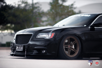 ���� ������� Vossen: Chrysler 300C �� ������ Vossen LC-102