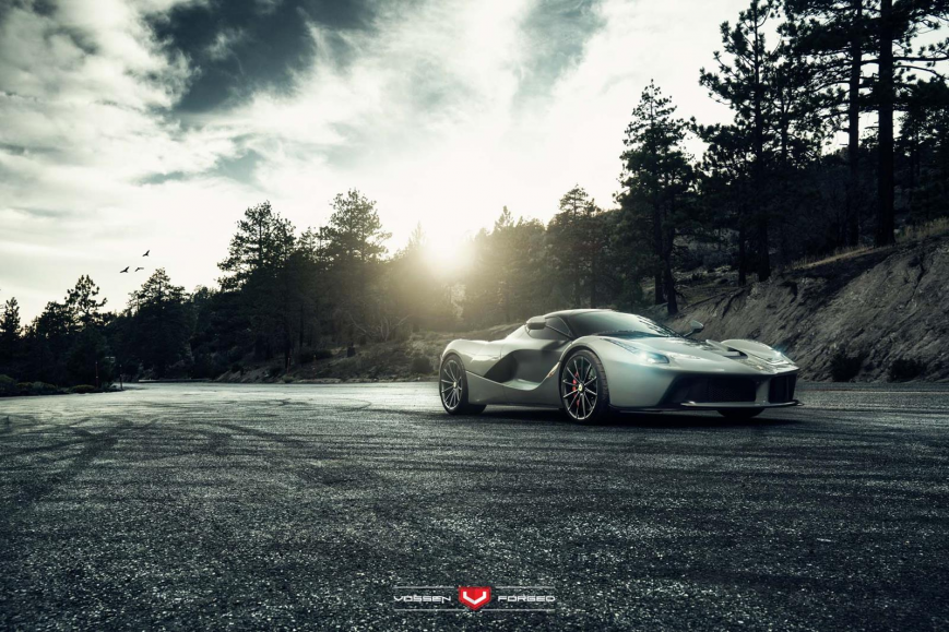 Ferrari LaFerrari �� ������ VPS305