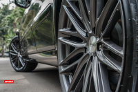 ���� ������� Vossen: Mercedes E-Class �� ������ Vossen VFS4