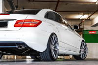   Vossen: Mercedes E-Class   Vossen VPS-310T
