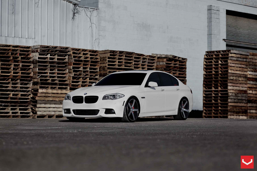 BMW 5 Series   VVSCV3