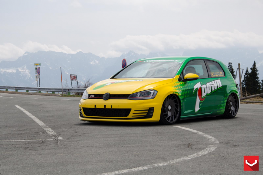 Volkswagen Golf   VLE1