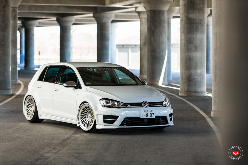 Volkswagen Golf   LC105T